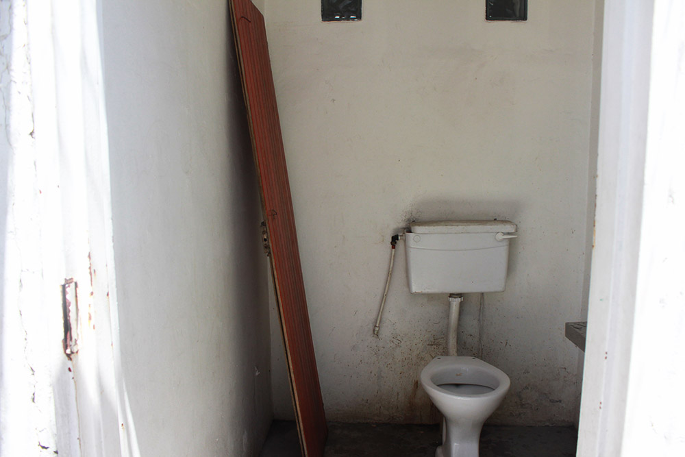 toilets_khayelitsha_final_11