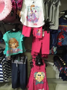 Display that sparked Facebook post over Woolworths kids clothes