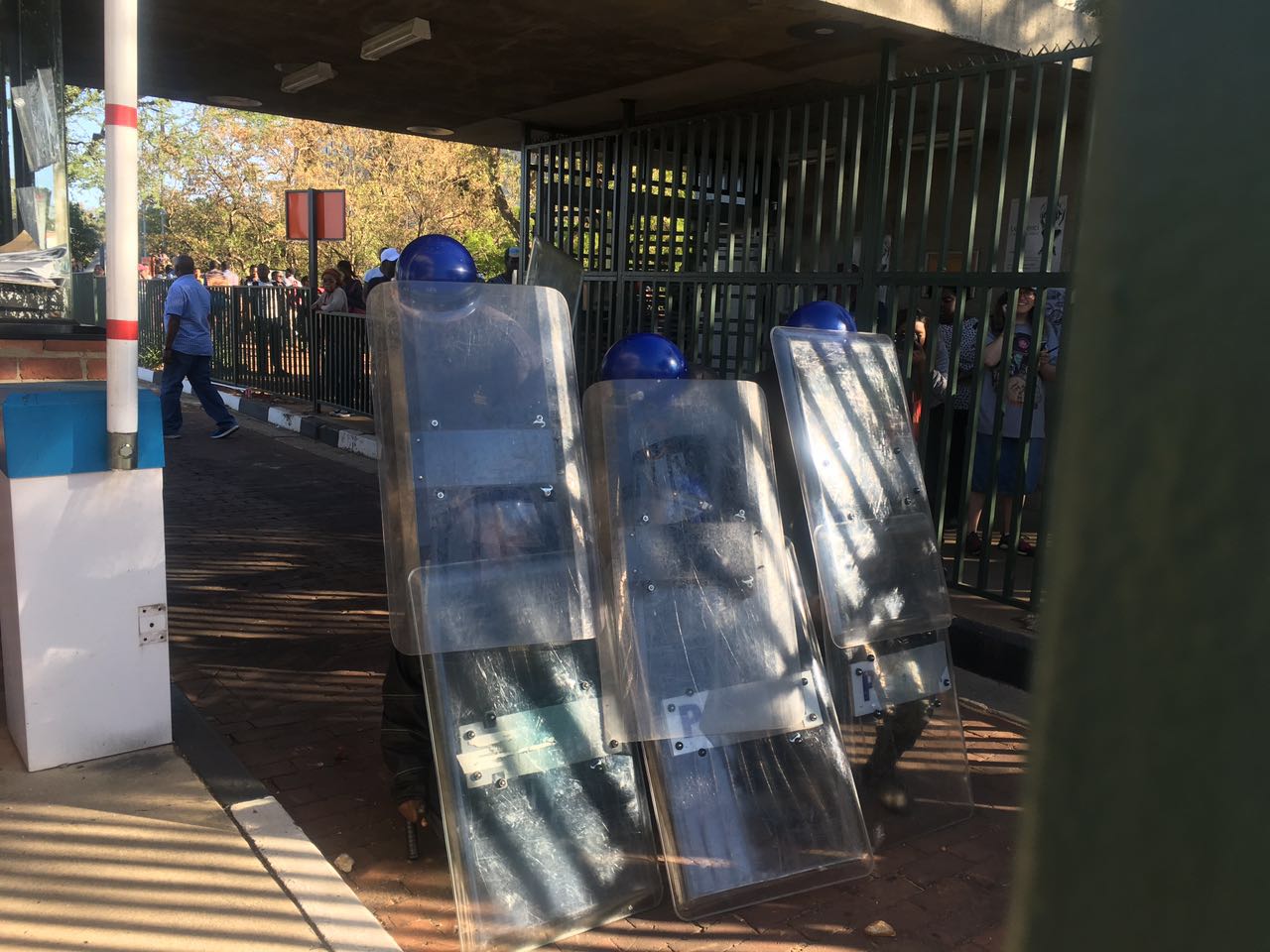 private-security-at-uj-protest-28-september-2016