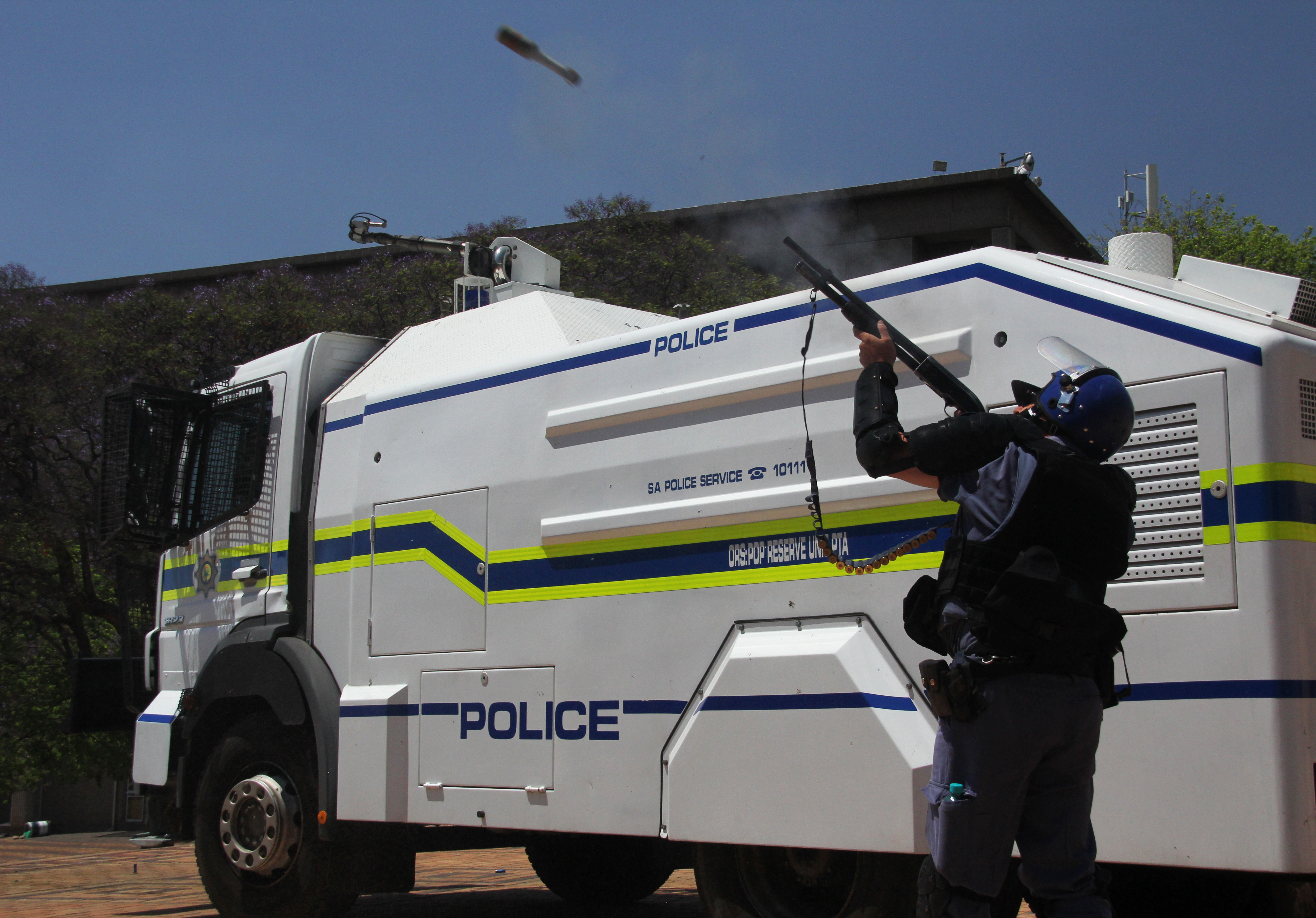 wits feesmustfall protest 10 october 2016 police